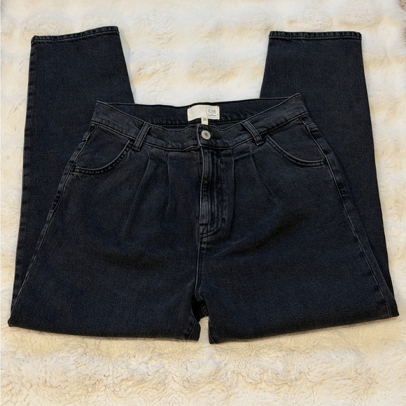 Current/Elliott Pleated Ancle Cropped High Rise Gravity Washed Black Jeans - 28 - Picture 5 of 13